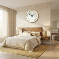 L'horloge murale art moderne chiffres coloré cadran doré or 30cm allie un design abstrait et contemporain à un diamètre idéal de 30 centimètres pour habiller vos murs avec style dans la chambre