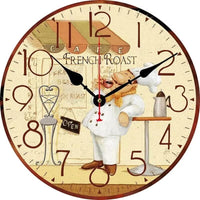 Horloge murale décorative de cuisine vintage avec un chef boulanger buvant un café French Roast