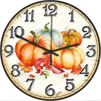 une horloge murale citrouille pour la cuisine