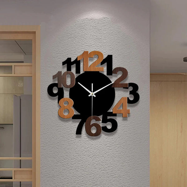 horloge murale design avec différents chiffres en relief