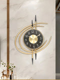 horloge-murale-design-fer-courbe-doree