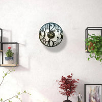 horloge-murale-design-grand-chiffre-noir-02