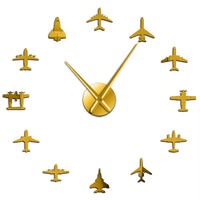 Horloge murale décorative dorée style aéronautique et jets de luxe