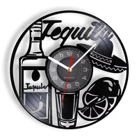 Horloge murale Tequila Bar en vinyle recyclé avec bouteille de tequila, verre à shot, citron et sombréro 30 cm ronde pour chambre ou bar