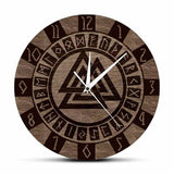 Horloge murale Valknut Viking effet bois avec symbole d'Odin et runes nordiques