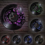 Horloge murale Viking lumineuse avec rétroéclairage LED guerrier casqué