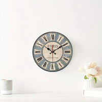 horloge vintage fonderie de cuivre ans le salon