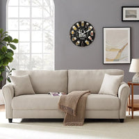 une horloge murale vintage avec des bières dans le salon