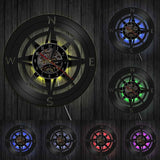 horloge murale en vinyle couleur noir avec rose des vents boussole des points cardinaux décorative avec lumière LED