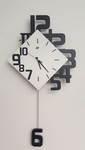 horloge_murale_design_avec_balancier_client