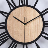cadran de l'horloge murale industrielle couleur noir et bois style vintage en métal décorative