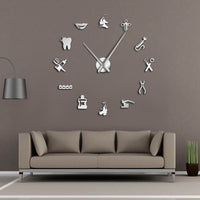Sticker mural horloge 3D pour cabinet dentiste ou salle d'attente accrochée sur un mur taupe