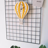 horloge murale scandinave nordique enfant pour salon de couleur jaune