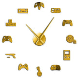 horloge murale pour gamer de couleur doré
