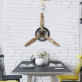 horloge murale scandinave norique avec helice d'avion