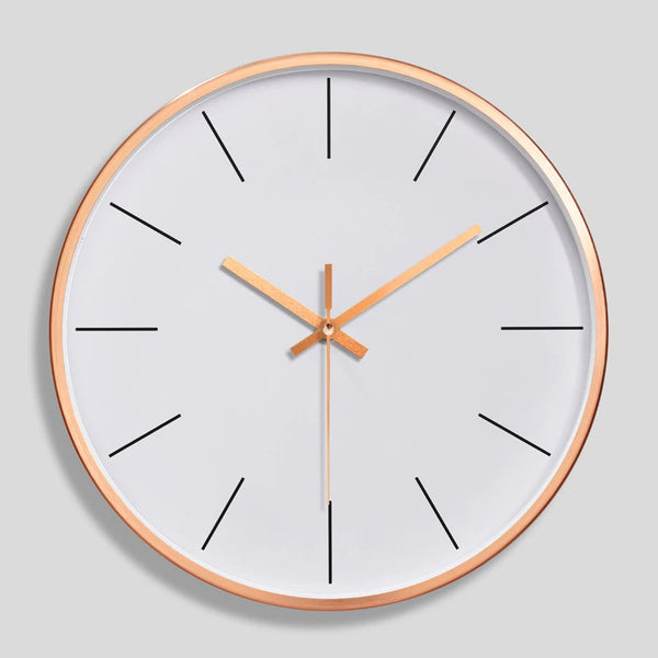 horloge murale scandinave style minimaliste au cadran de couleur cuivre de diametre 30 cm