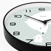 horloge murale scandinave ours blanc cadran sur le sol