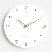 horloge murale scandinave forme ronde en bois de couleur blanche
