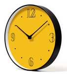 horloge murale style scandinave jaune moutarde