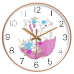 horloge murale chat blanc heureux avec parapluie doré