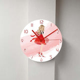 horloge murale belle fille sur le mur