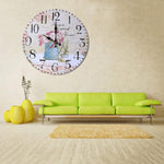 horloge murale de cuisine avec une tasse de café et des fleurs illustrant le home sweet home pour votre décoration intérieure au style vintage et rétro pour salon