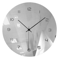 horloge murale originale avec effet miroir de diametre 30 cm design