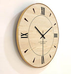 horloge_murale_scandinave_chiffre_romain_profil