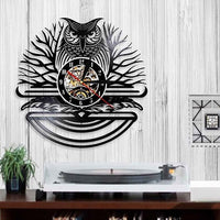horloge murale vinyle hibou dans la salle a manger
