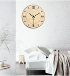 horloge_scandinave_chiffre_romain_mur