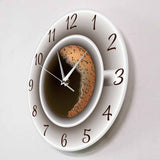 Horloge murale cuisine café au lait design tasse à café sur fond blanc sur le coté